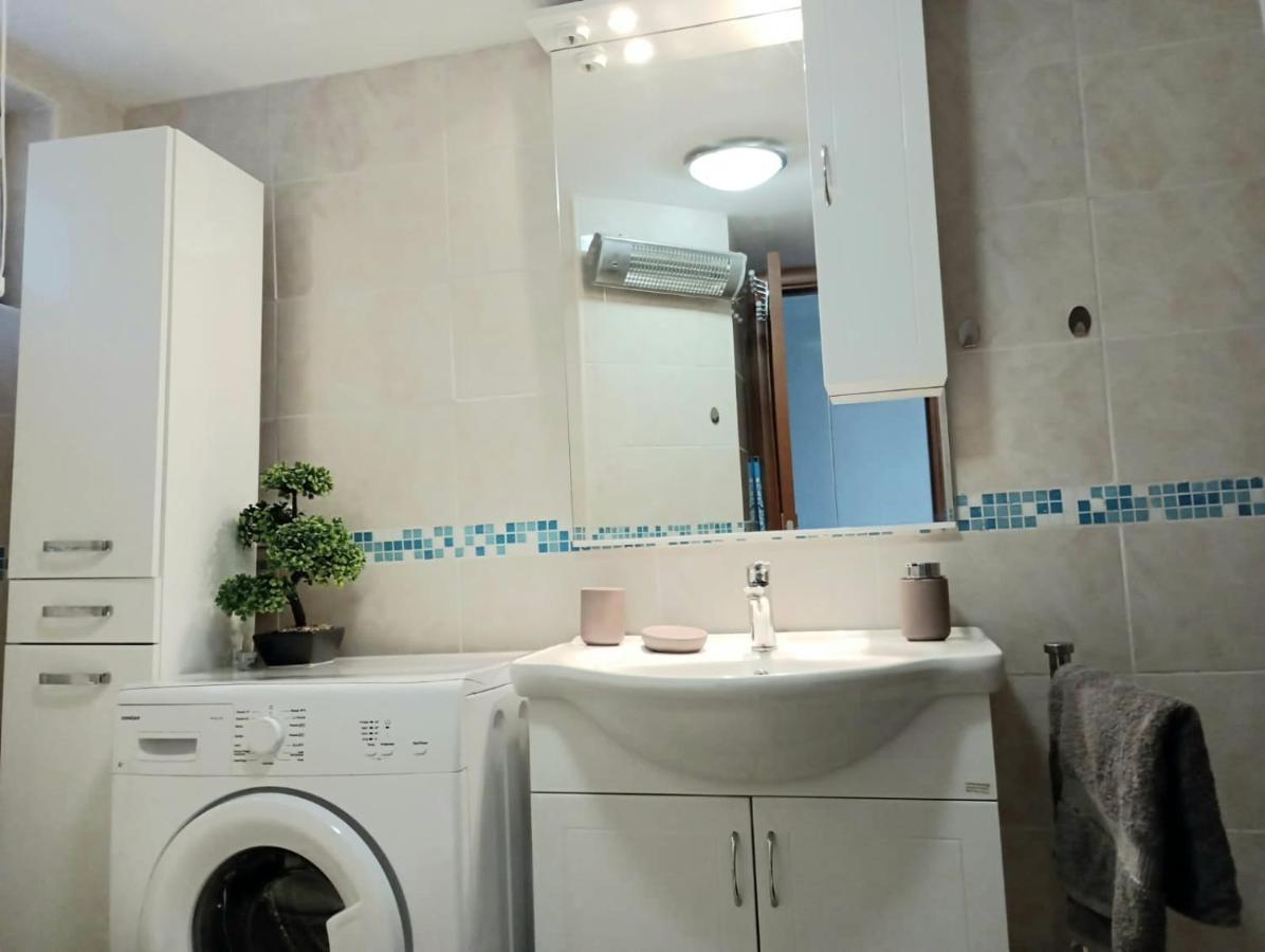 Apartment Natali Каштел-Стари Экстерьер фото