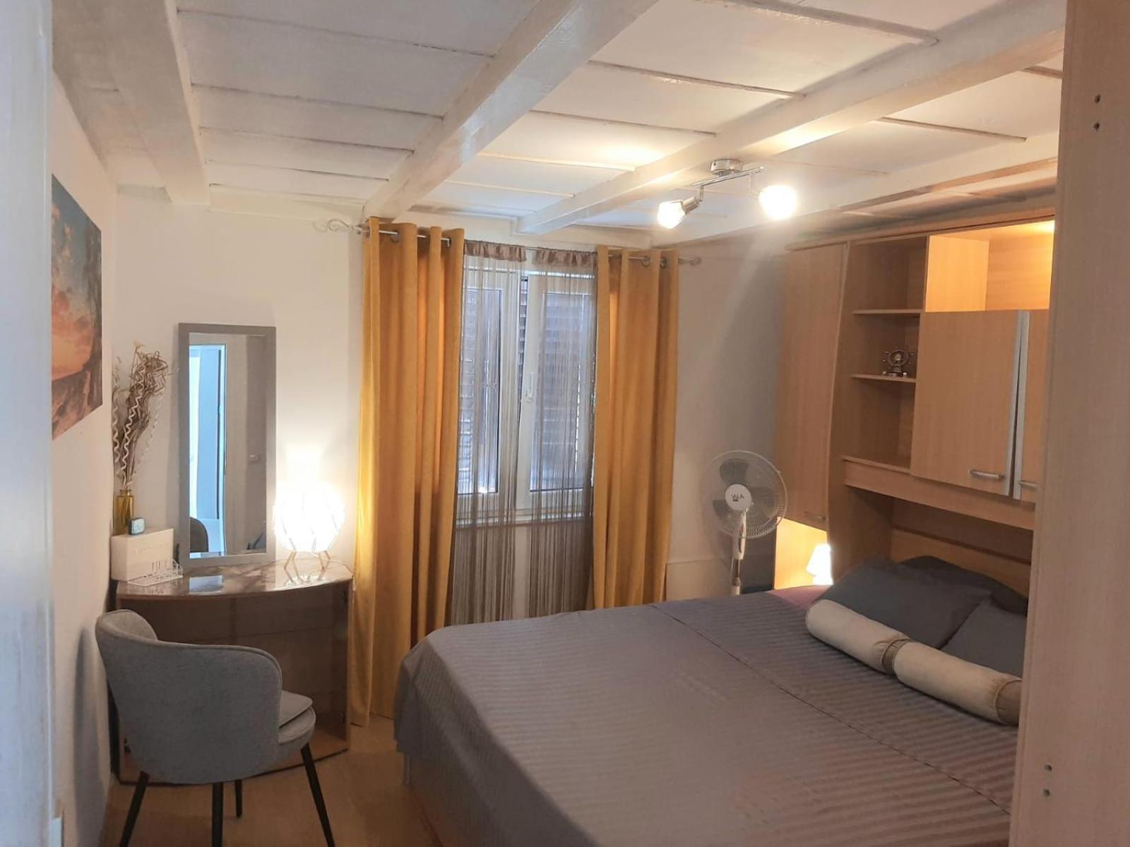 Apartment Natali Каштел-Стари Экстерьер фото